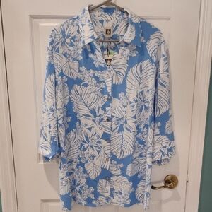 Anne Klein Corn Flower Blue and White Floral Button-Up Shirt
